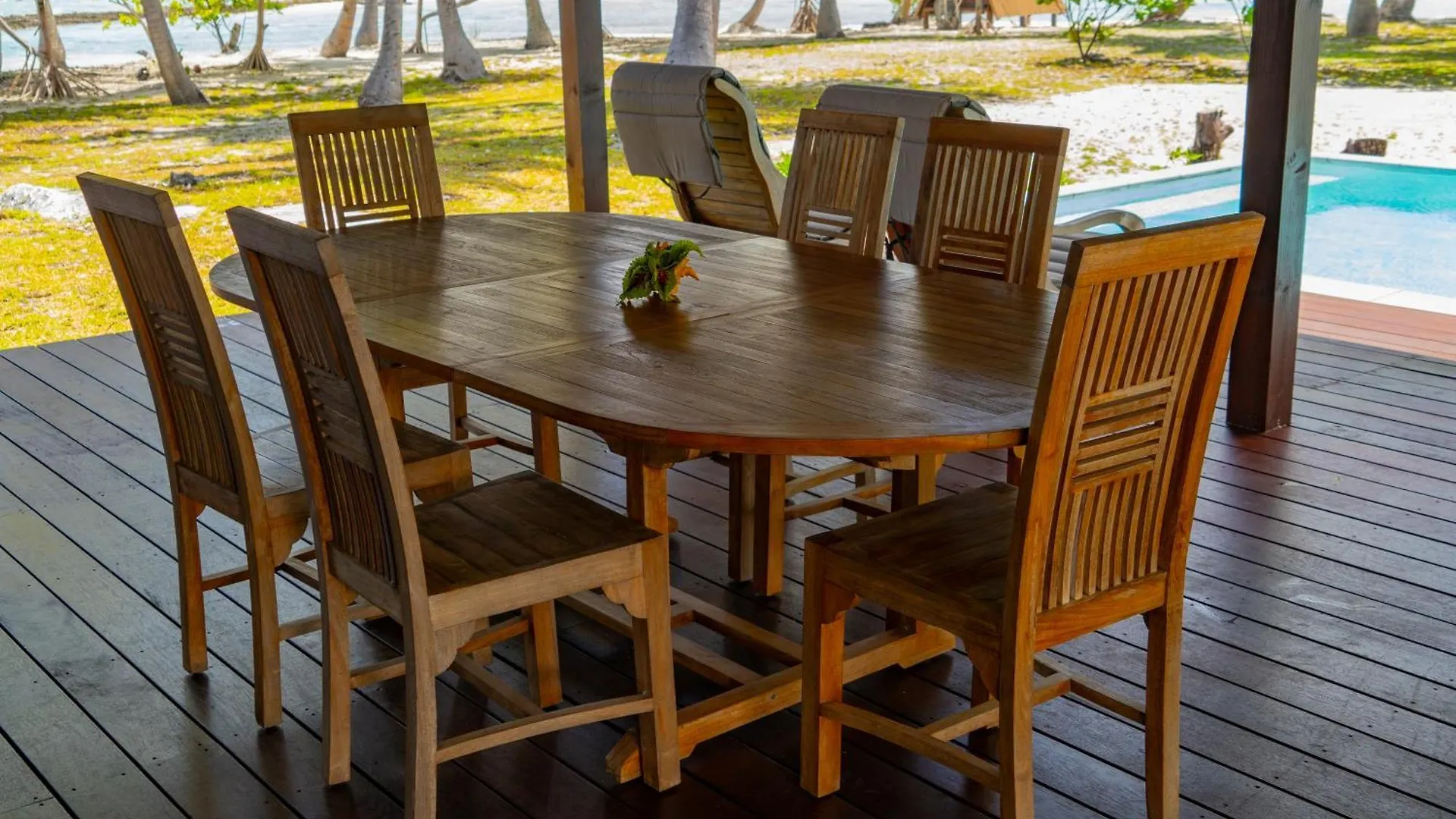 Motu Fara Private Island Rangiroa Villa Avatoru French Polynesia