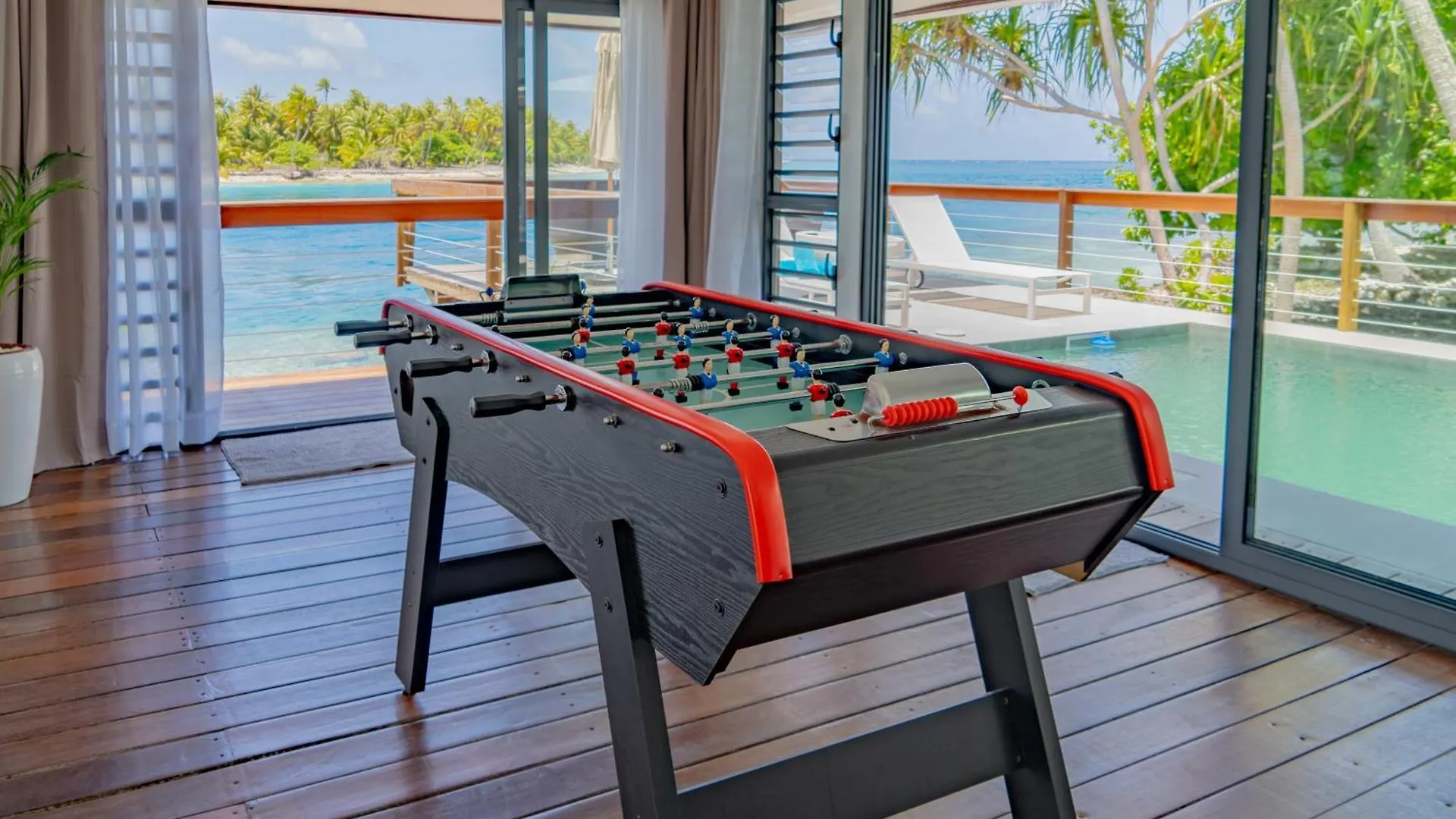 Motu Fara Private Island Rangiroa Villa Avatoru French Polynesia